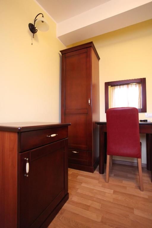 Отель Hotel Laguna Подгорица-53