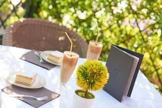 Отель Hotel Laguna Подгорица-4